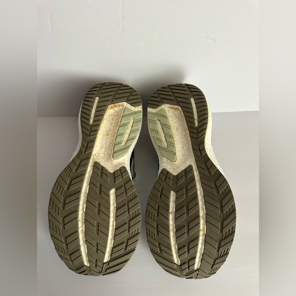 Saucony Triumph 18 Womens 9.5 Grey Turquoise Athletic Running Shoes S10595-40 - Picture 6 of 7